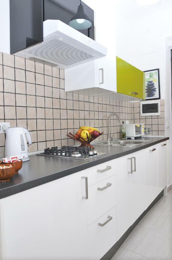 Apartment Close To Vatican Museums And To Metro Рим Екстериор снимка